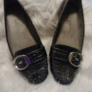 Women's loafers  Size 8.5 Brown color